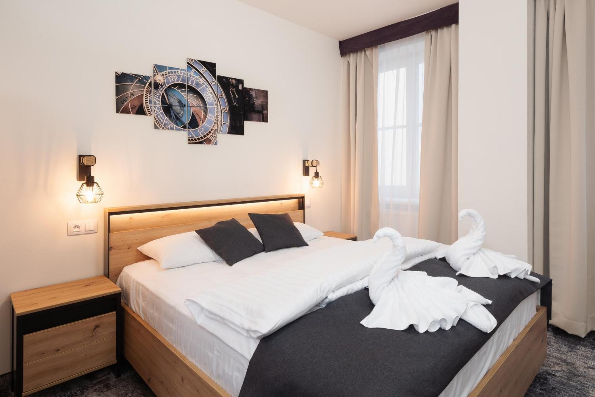 Prague Old Town Liliova Garden Hotel ภายนอก รูปภาพ